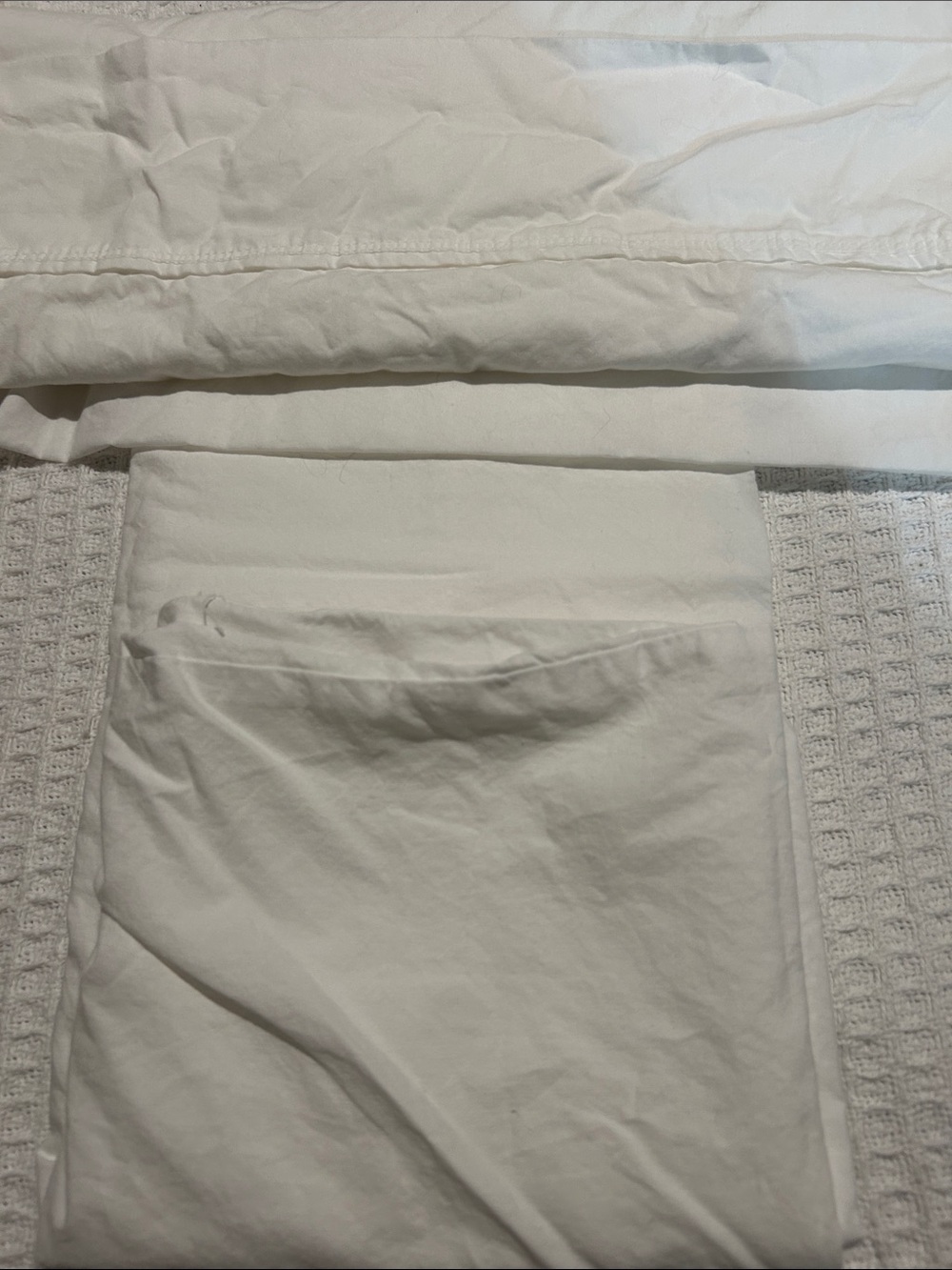 Men's White Casual Pants - Classic Everyday Style
